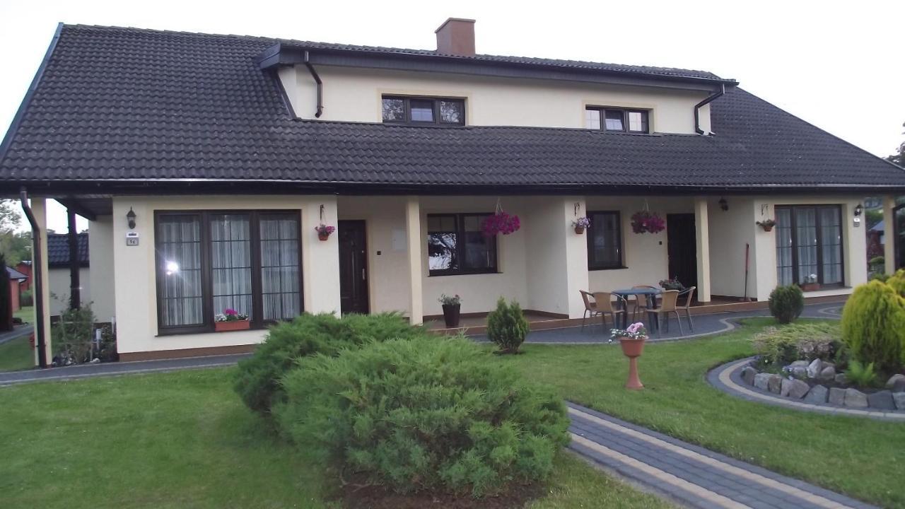 Domki Letniskowe "Dorcia" Leba Exterior photo